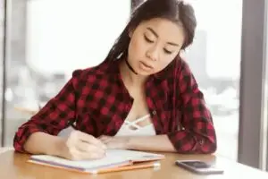 College and Scholarship Application Essays Workshop